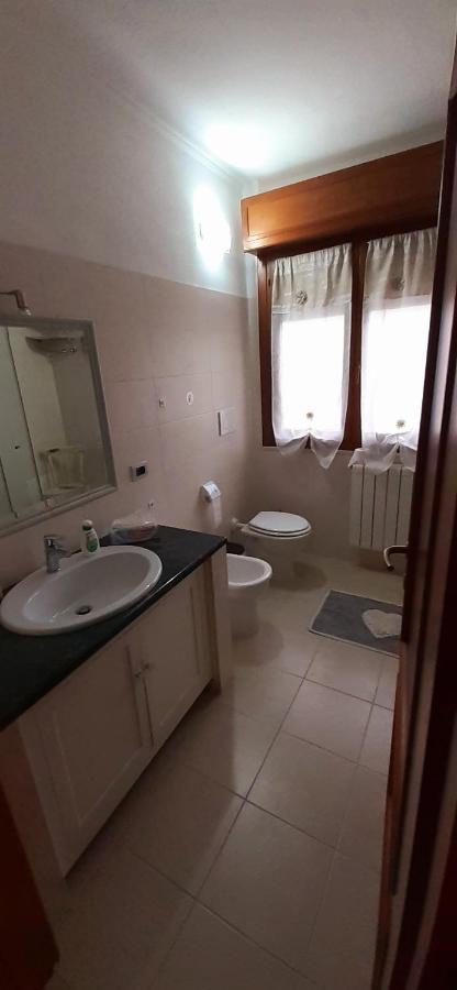 La Via Del Mare Hotel Oristano Kültér fotó